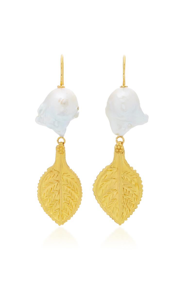 Ranjana Khan Gold Leaf 3 Pearl Earrings