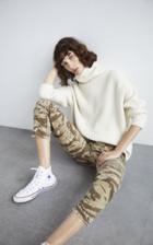 Moda Operandi Nili Lotan Jenna Camouflage Cotton-blend Cropped Cargo Pants