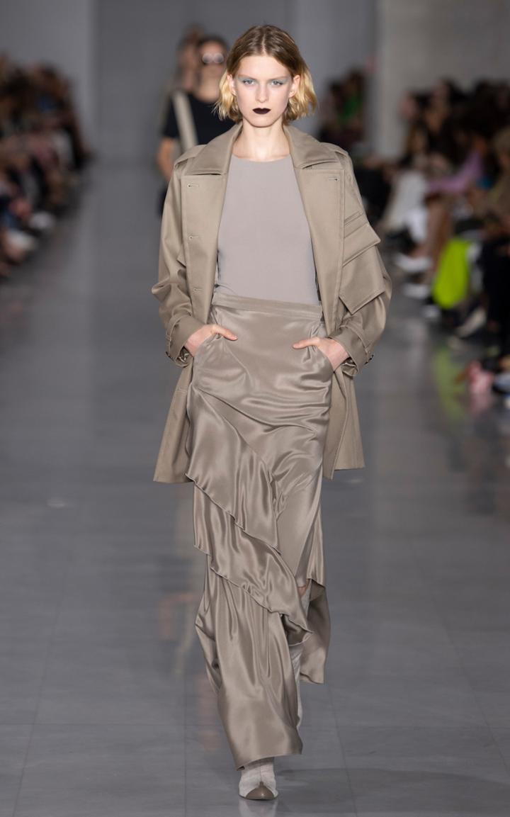 Moda Operandi Max Mara Peonie Detachable-vest Gabardine Jacket Size: 2