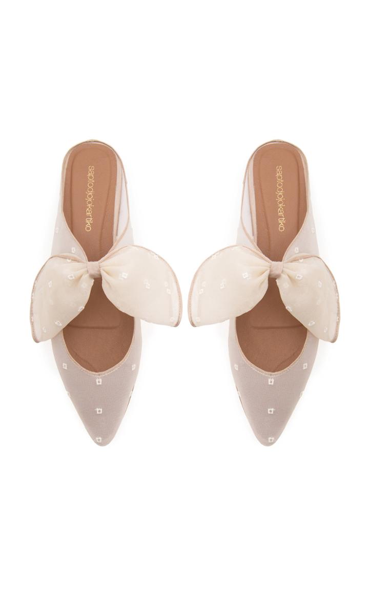 Saptodjojokartiko Organza Magani Mules Size: 37