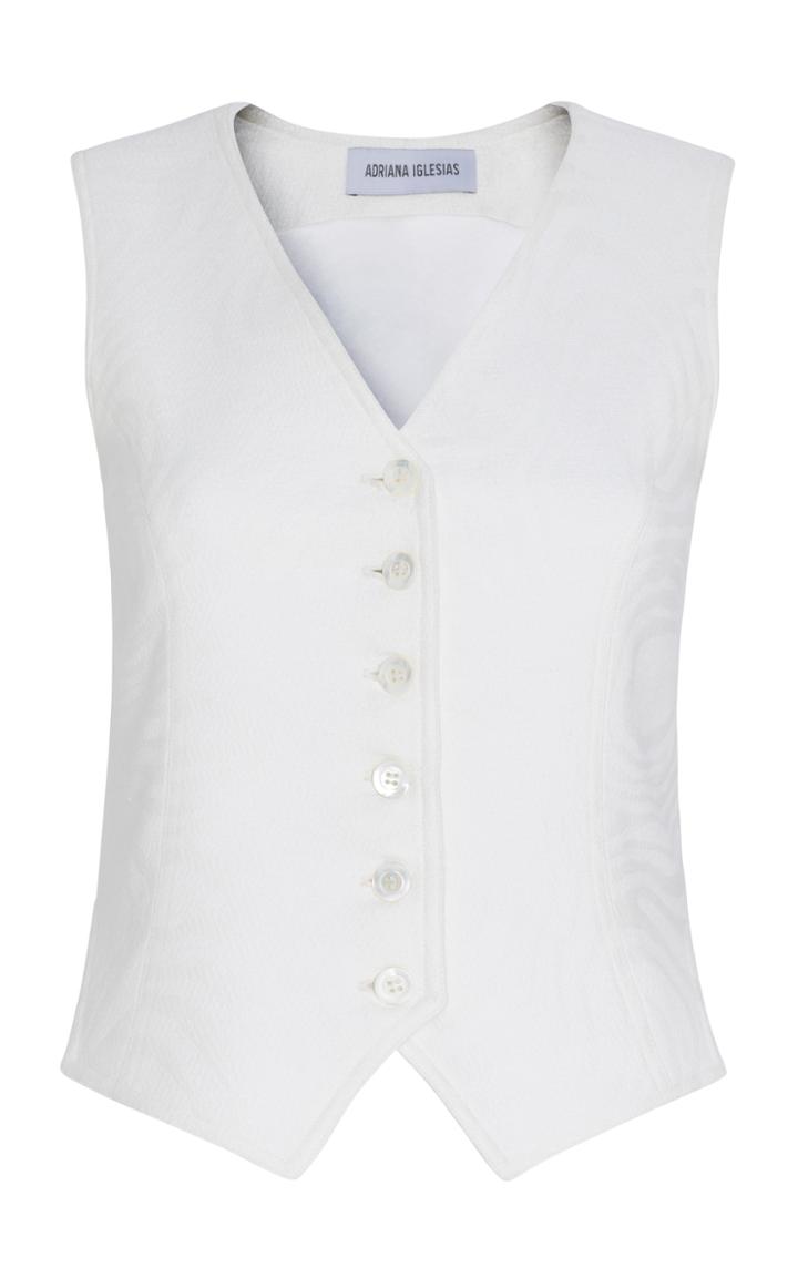 Adriana Iglesias Elvira Vest
