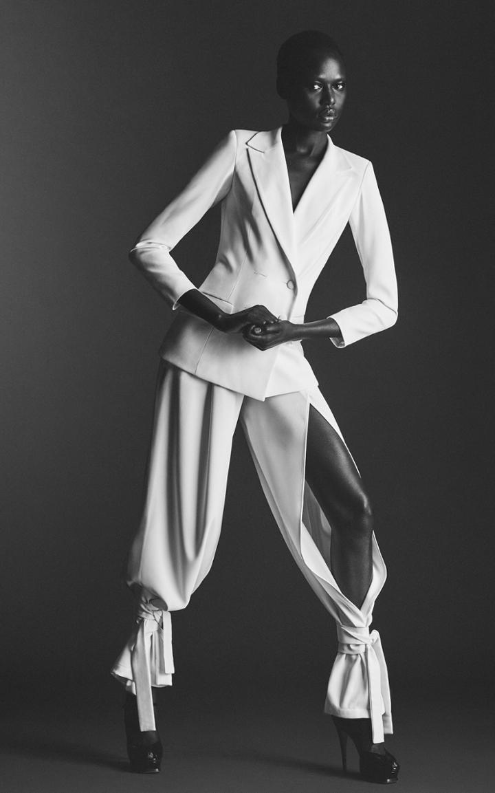 Monot Backless Crepe Jacket