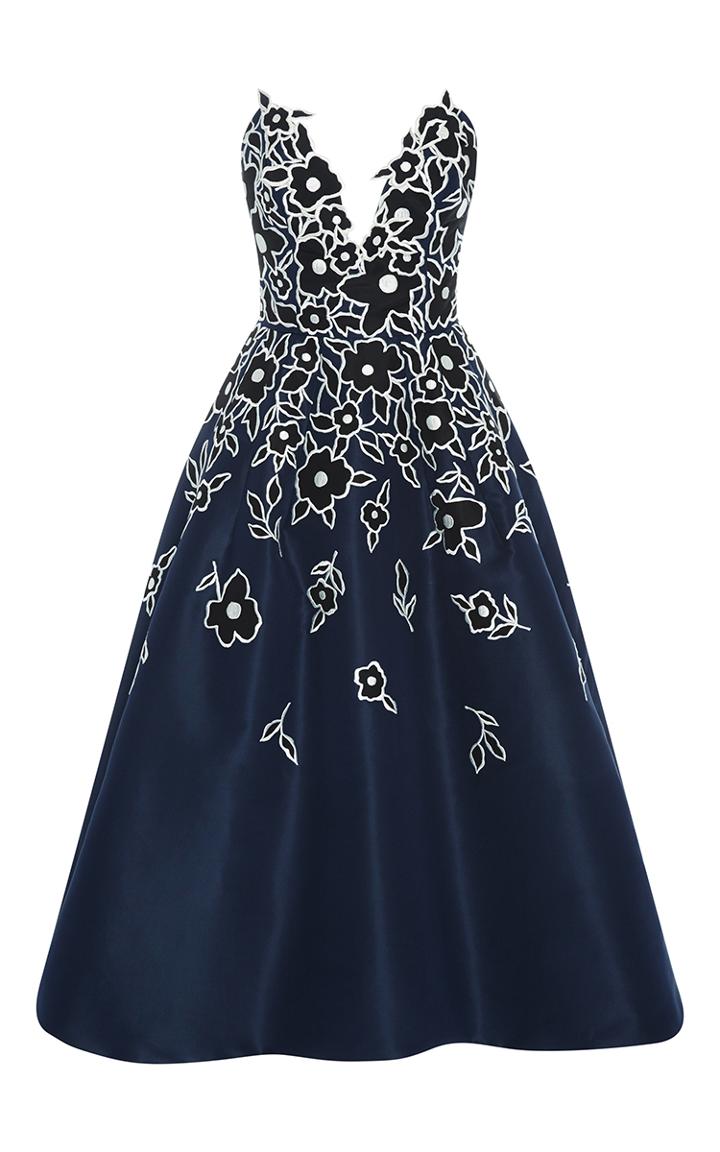 Carolina Herrera Strapless V Neck Dress