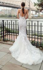 Mira Zwillinger Fabiola Mermaid Lace Gown With Train