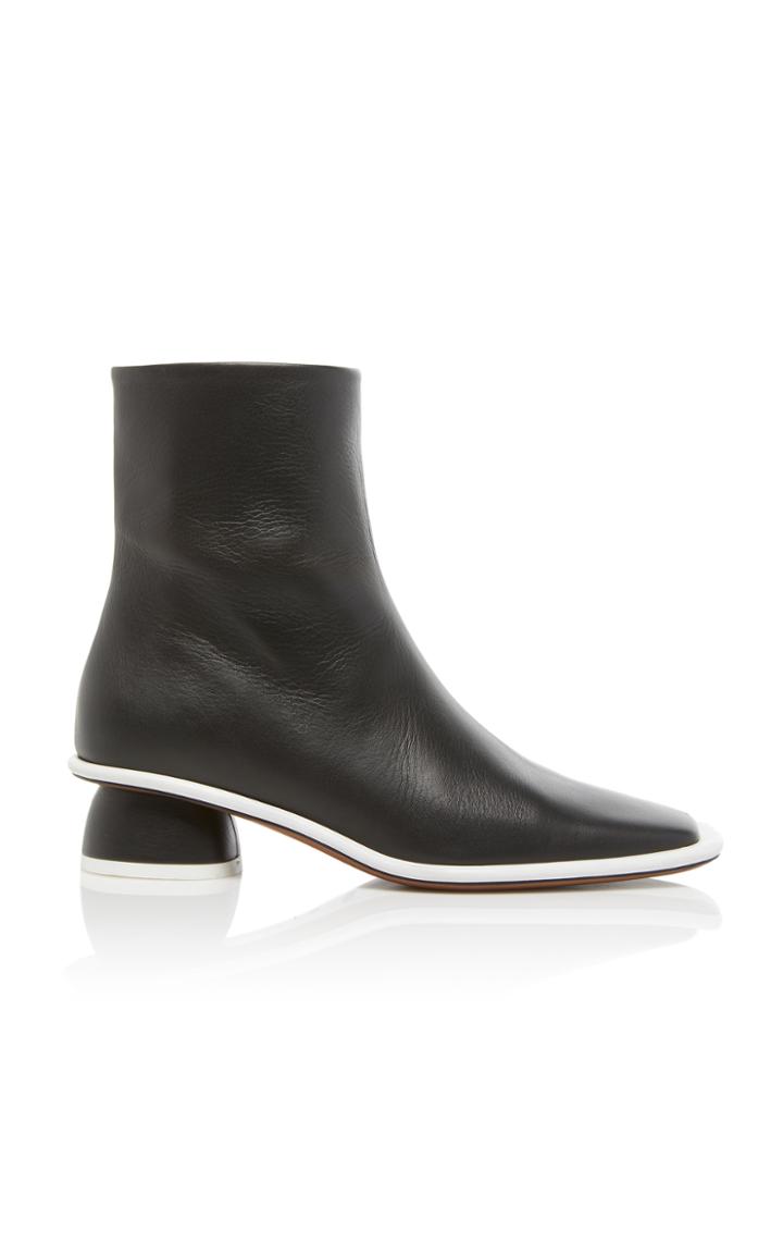 Neous Sed Bootie