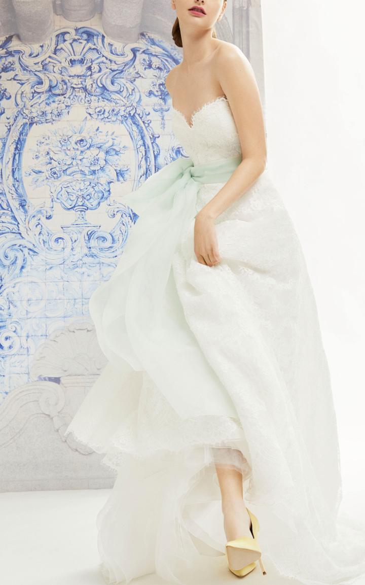 Carolina Herrera Ida Strapless Chantilly Floral Lace Gown