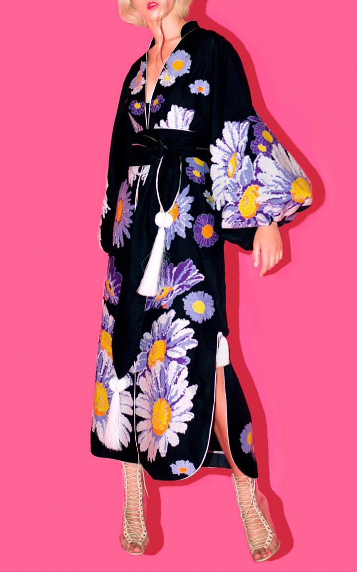 Yuliya Magdych Loves Me Loves Me Not Embroidered Linen Caftan