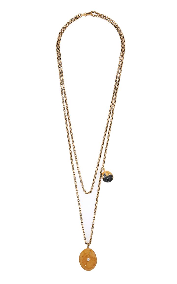 Cvc Stones Nature And Pretty Pendants On Antique Yellow Gold Chain
