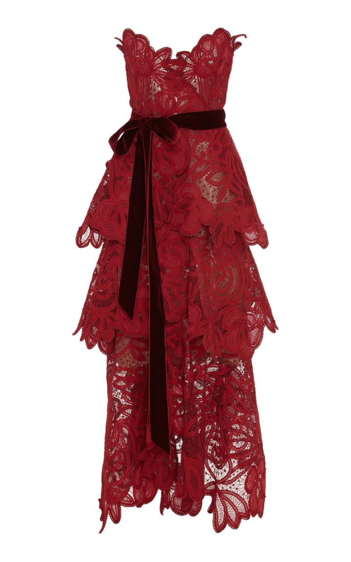 Oscar De La Renta Tiered Embroidered Tulle Strapless Gown