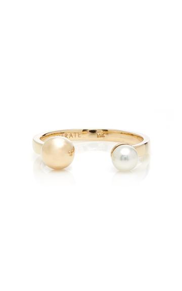Aurate M'o Exclusive: Asymmetric Pearl Ring
