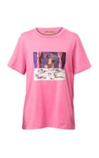 Maggie Marilyn Billie Tableside T-shirt