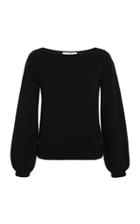Co Long Sleeve Round Neck Sweater