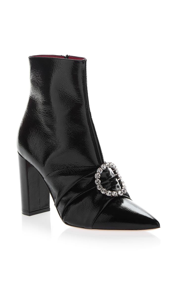 Oscar Tiye Eva Bootie