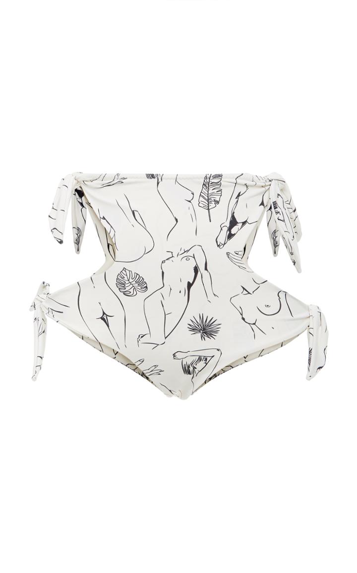 Triya High Waisted Knot Hot Pant