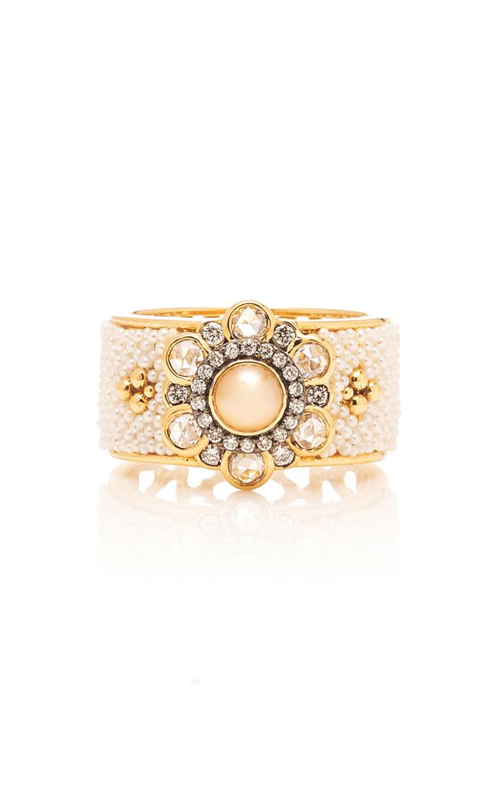 Moksh Taantvi Floral Ring