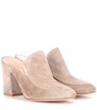 Gianvito Rossi Exclusive To Mytheresa.com – Suede Mules