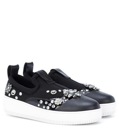 Mcq Alexander Mcqueen Netil Embellished Sneakers