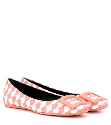 Roger Vivier Gomette Scallops Leather Ballerinas