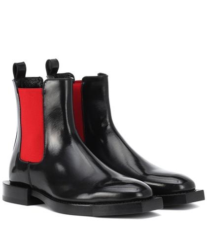 Alexander Mcqueen Leather Chelsea Boots