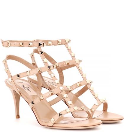 See By Chlo Valentino Garavani Rockstud Patent Leather Sandals