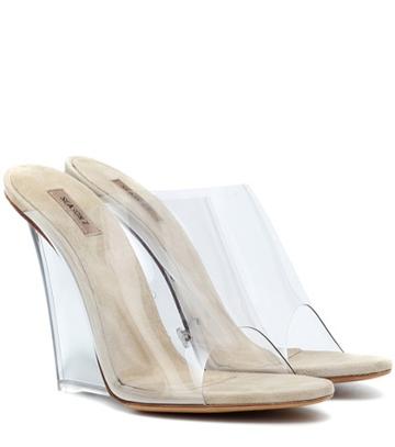 Yeezy Transparent Mules (season 7)