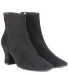 Closed Bowen Suede Ankle Boots