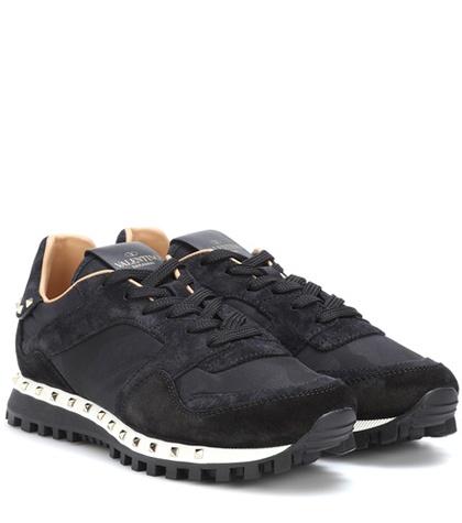 Valentino Garavani Valentino Garavani Studded Printed Sneakers