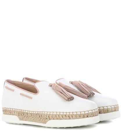 Tod's Tasselled Leather Loafers