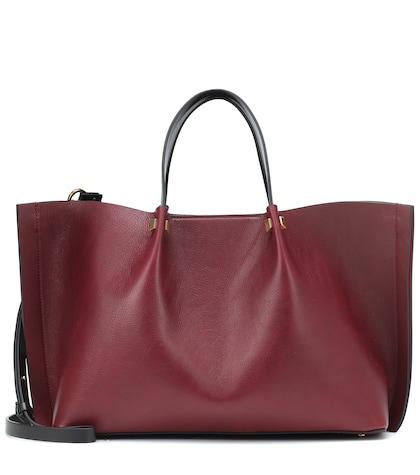 Max Mara Valentino Garavani Go Logo Escape Medium Leather Shopper