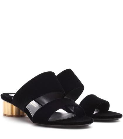 Dorateymur Velvet Sandals