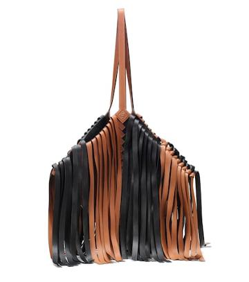 Loq Cocotte Leather Shoulder Bag