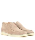 Victoria Beckham Polachino Suede Boots