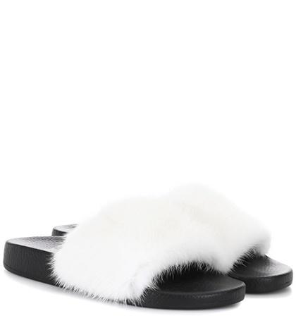 Moncler Jeanne Fur Slides