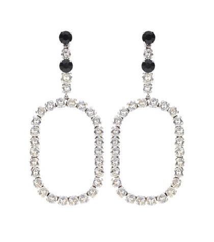 Stouls Smoking Clip-on Earrings