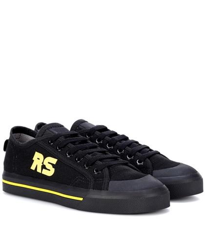 Huishan Zhang Spirit Low Canvas Sneakers