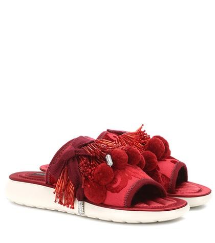 Marc Jacobs Emerson Pompom Embellished Slides
