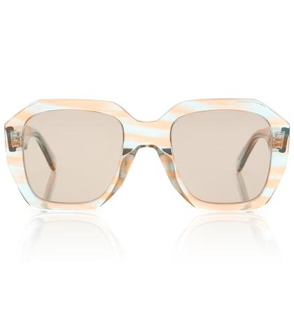 Red (v) Oversized Square Sunglasses