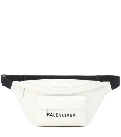 Burberry Everyday Logo Leather Belt Bag