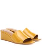 Loq Sol Patent Leather Wedge Sandals