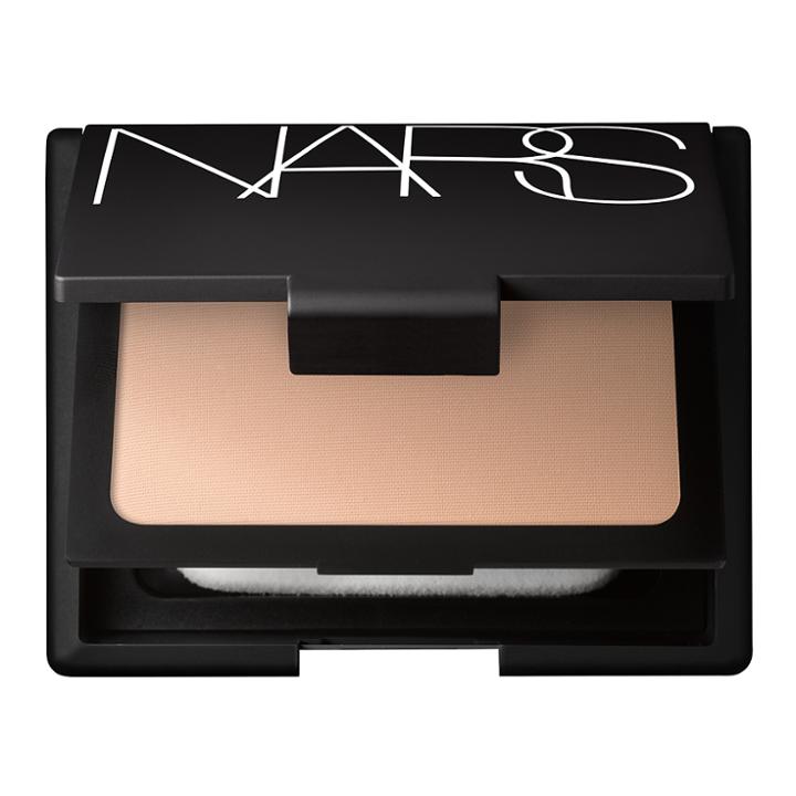 Nars Powder Foundation - Fiji