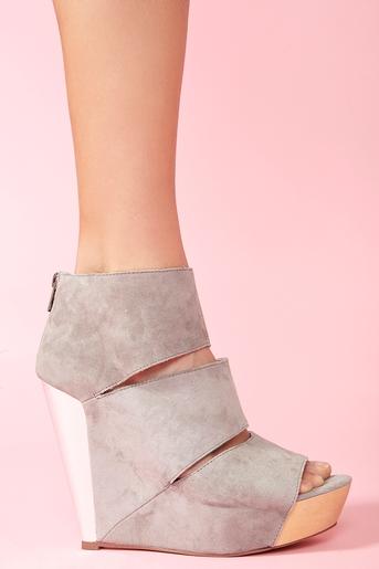 Coraline Platform Wedge - Gray