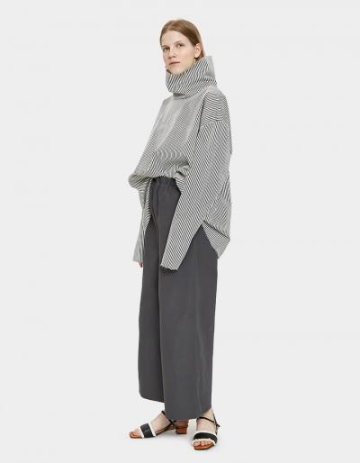 Ashley Rowe Canvas Long Pant In Grey