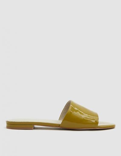 Intentionally Blank Jessica Flat In