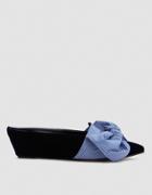 Trademark Adrien Tie