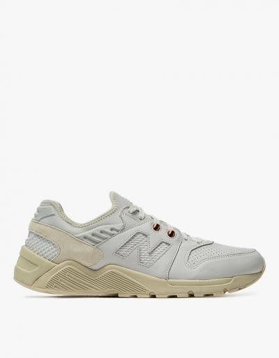 New Balance 009 In Arctic Fox