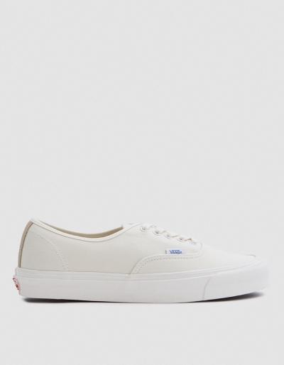 Vault By Vans Og Authentic Lx In White/safari