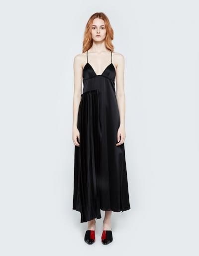 Off-white Pleated Panel