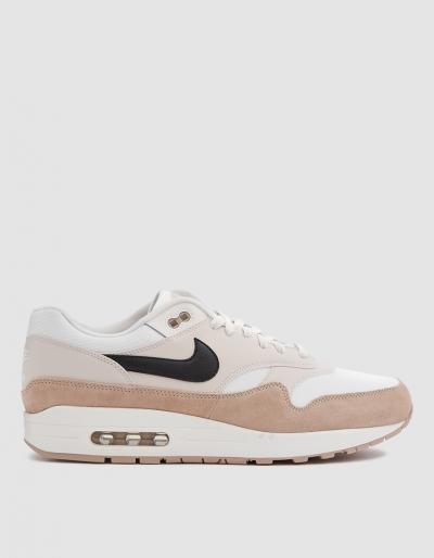 Nike Air Max 1 Sneaker In