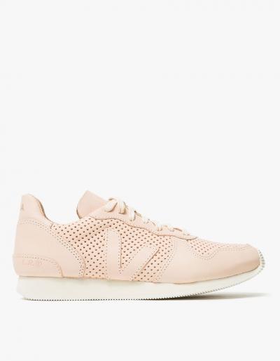 Veja Holiday Bastille In Nude