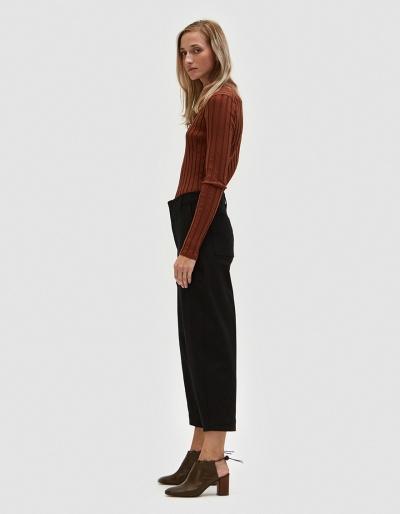 Achro Pocket Detail Cropped Pants In Black